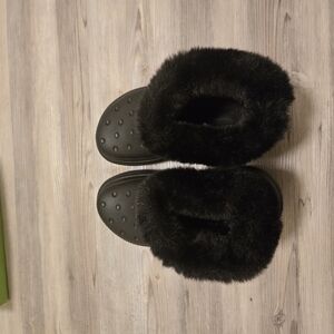 Croc Stomp Fur Lined Black Furry Boots